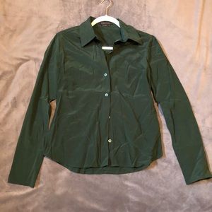 BCBG Maxazria silk shirt hunter green